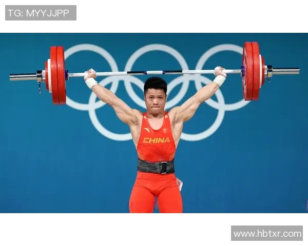 举重运动员的力量与毅力:探索他们背后的训练、挑战与成就