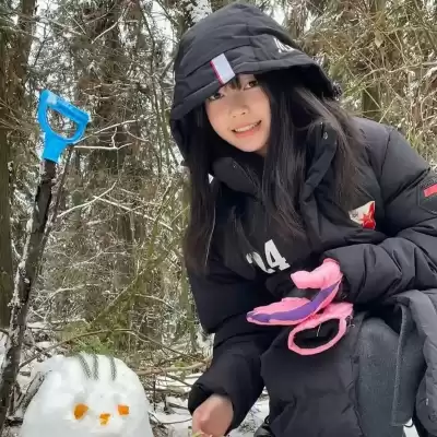 容怀萍